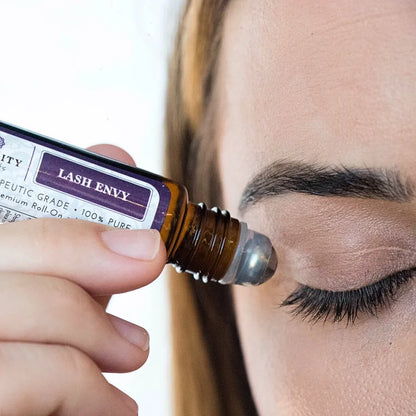 Lash Envy Roll-On